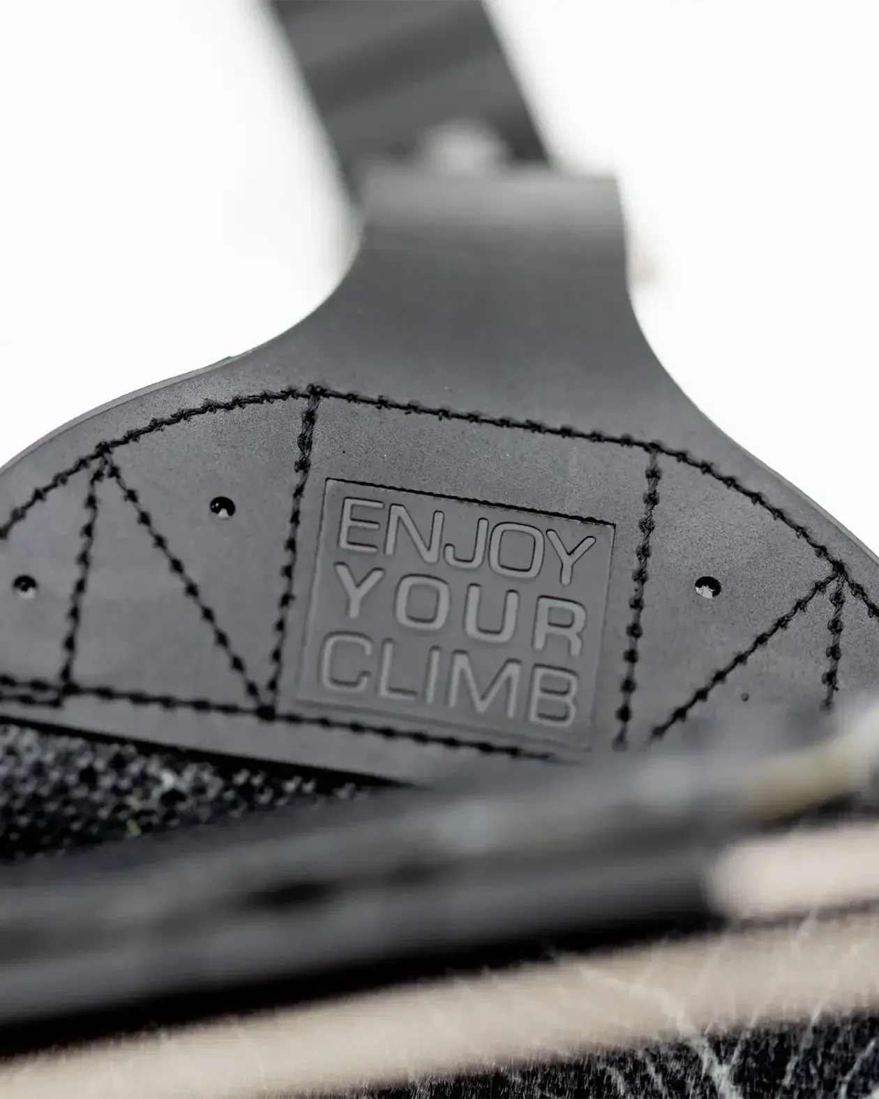 Pre-cut Nomad Pro Splitboard Skins - Image 3
